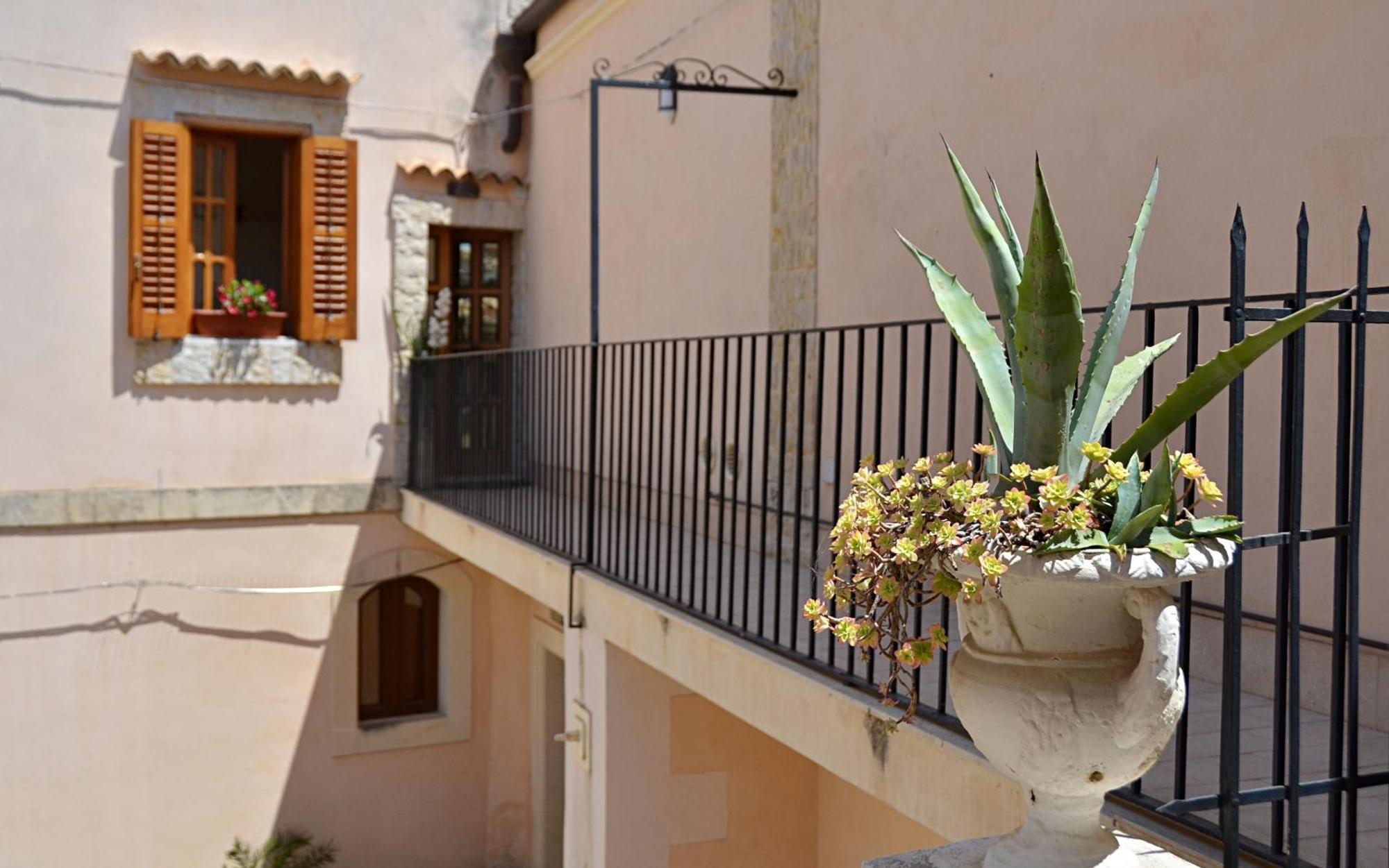 Panorama Suites Noto - Adults Only Екстер'єр фото